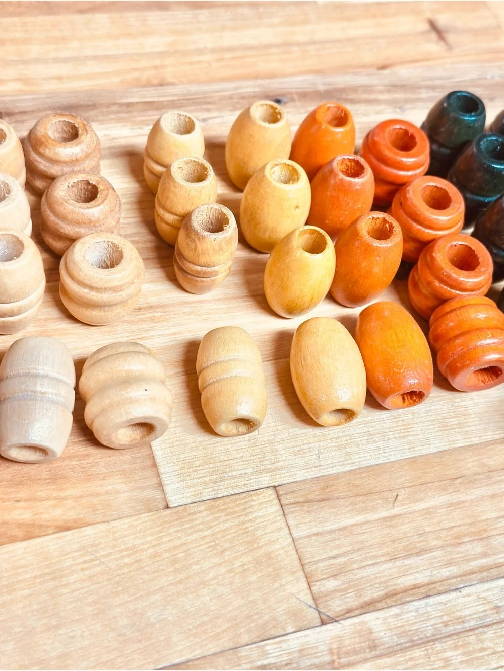 VINTAGE WOODEN MACRAME / CRAFT BEADS - VARIOUS STYLES & COLORS. LOT OF 43